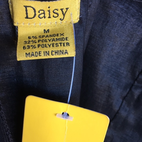 Juniors-Daisy Cocktail Dress - Picture 8 of 8